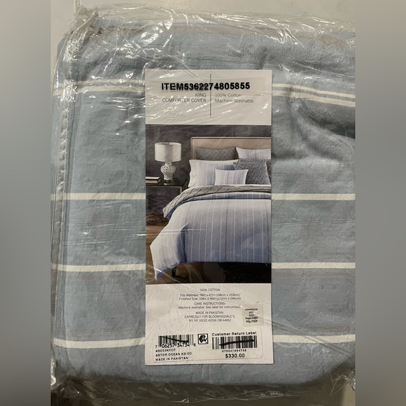 Oake Blue and White King Comforter Cover- 100% Cotton (Retail $330) - Picture 2 of 2